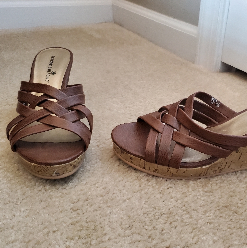 Brown wedges